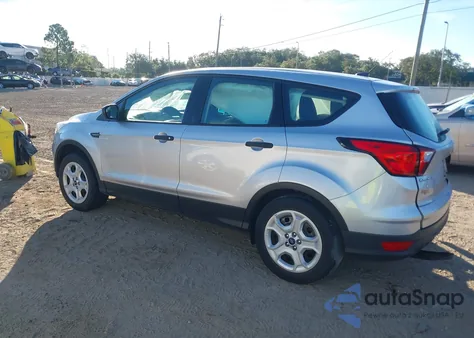 2019 Ford Escape S из США, поврежденный, VIN 1FMCU0F71KUB48199